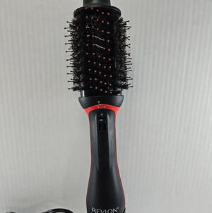 Revlon One Step Volumizer Plus Hair Dryer Styler Salon-Style Blowouts Black